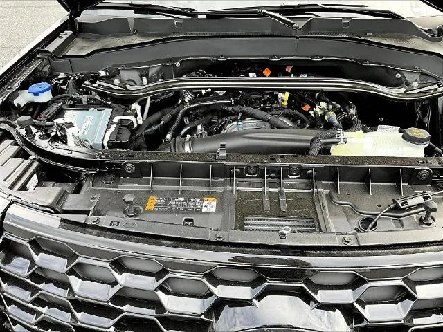 New 2026 Agate Black Metallic Ford ST-Line image 46