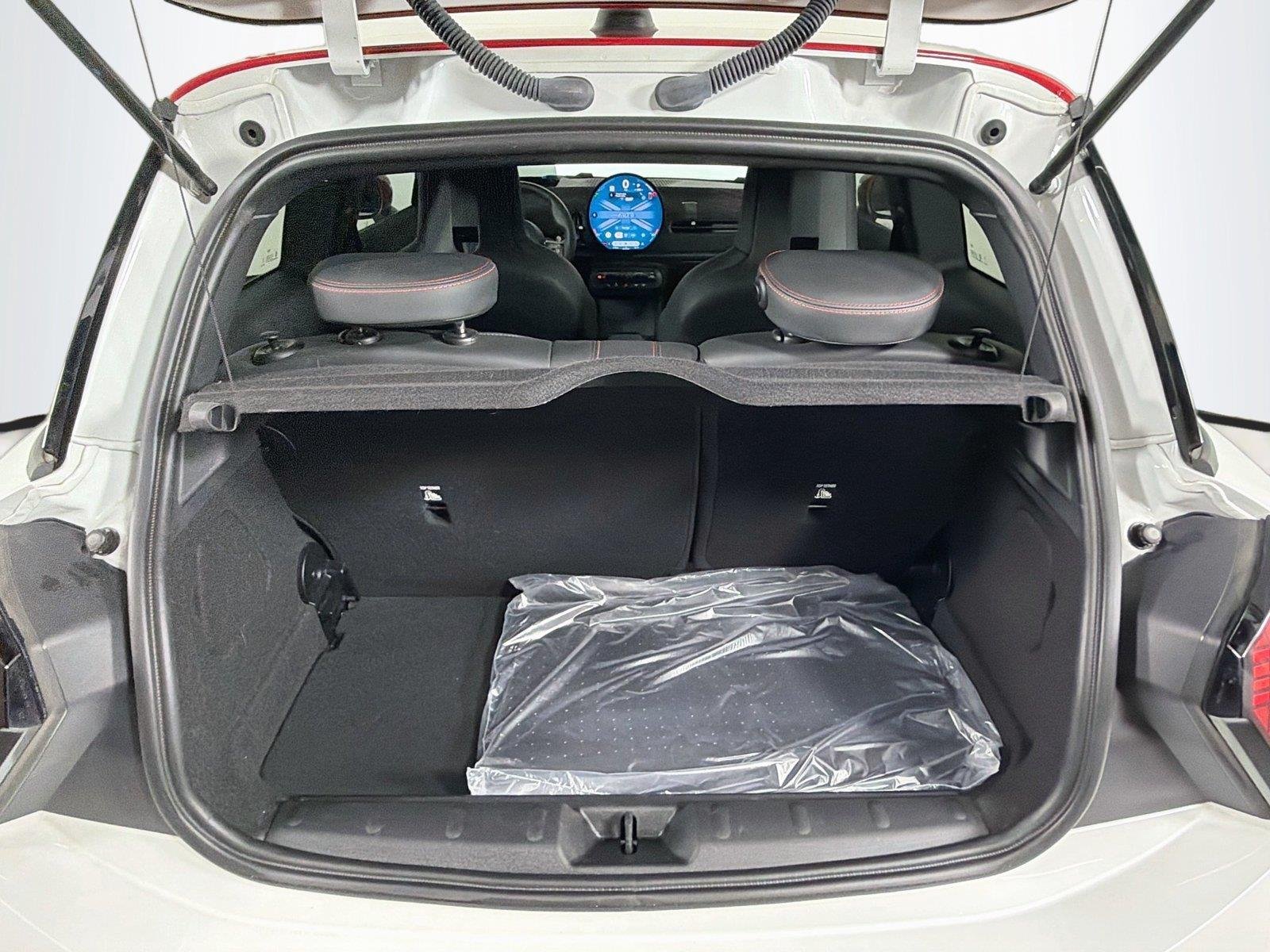 Used 2025 Nanuq White Metallic MINI John Cooper Works image 25