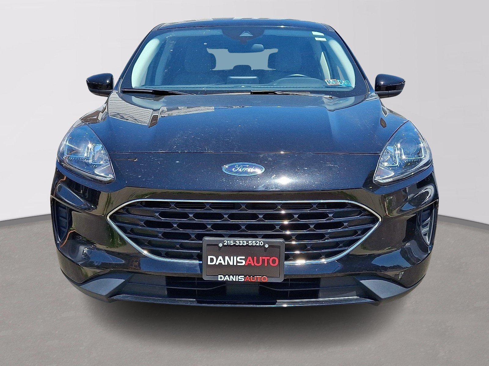 Used 2022 Agate Black Metallic - UM Ford SE image 3