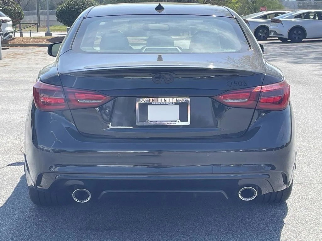 Used 2023 Black INFINITI Red Sport 400 image 3