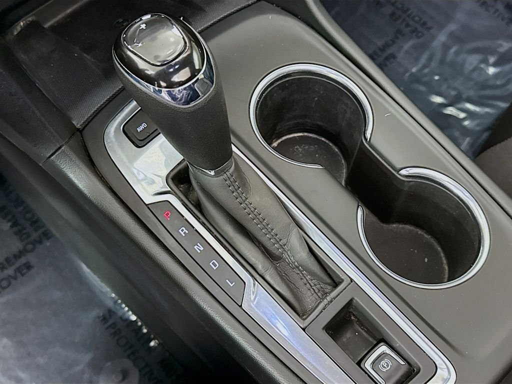 Used 2020 Chocolate Metallic Chevrolet Premier image 19