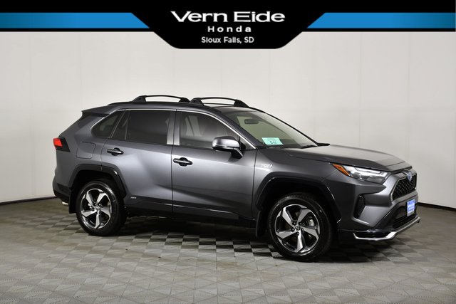 2024 Toyota RAV4 Prime SE