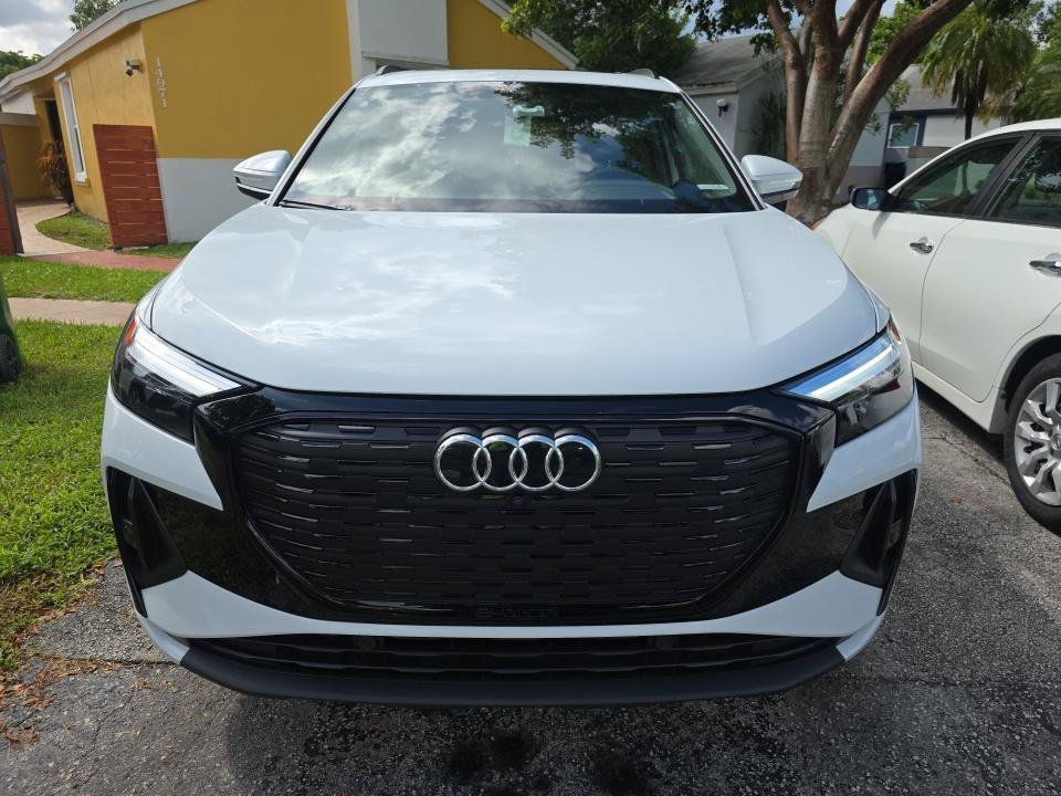 Used 2023 Audi Q4 e-tron Premium with VIN WA1K2BFZ0PP058559 for sale in Tampa, FL