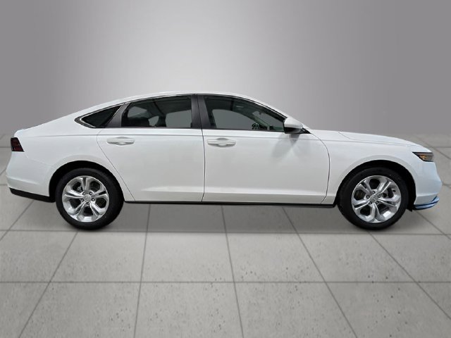 New 2026 Platinum White Pearl Honda LX image 7