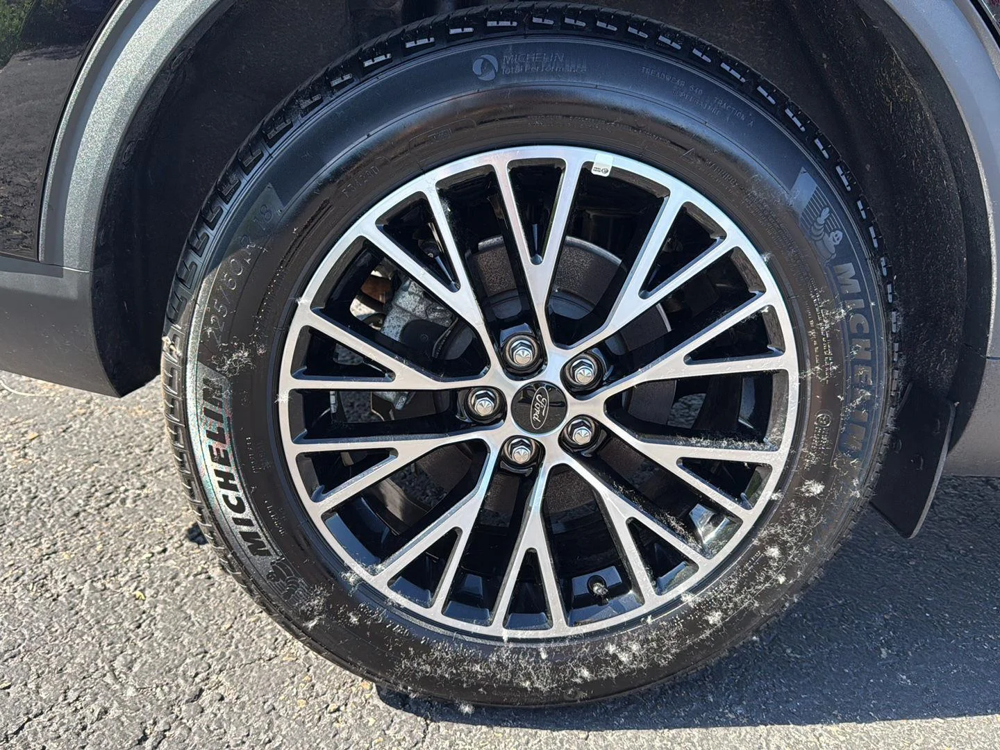 New 2025 Black Metallic Ford Base image 21