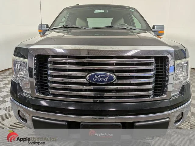 Used 2010 Black Ford XLT image 2