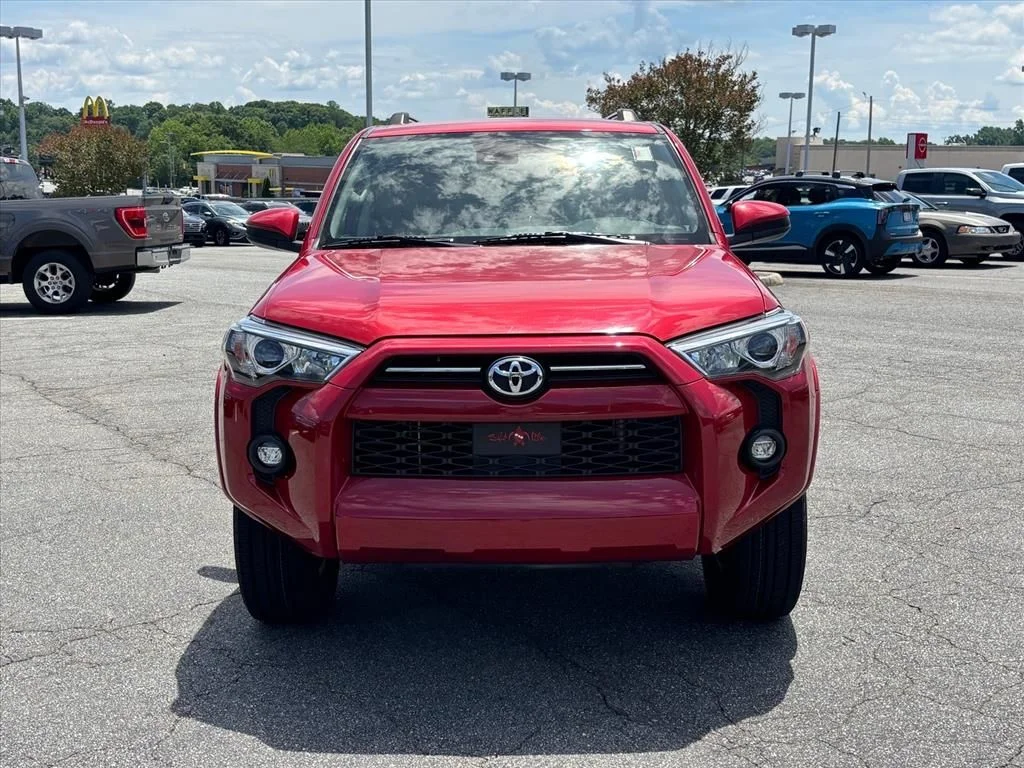 Used 2021 Red Toyota SR5 image 22