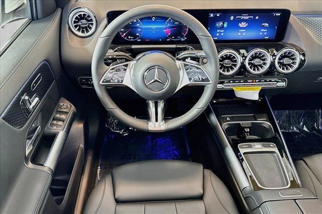 New 2026 Polar White Mercedes-Benz GLA 250 image 50
