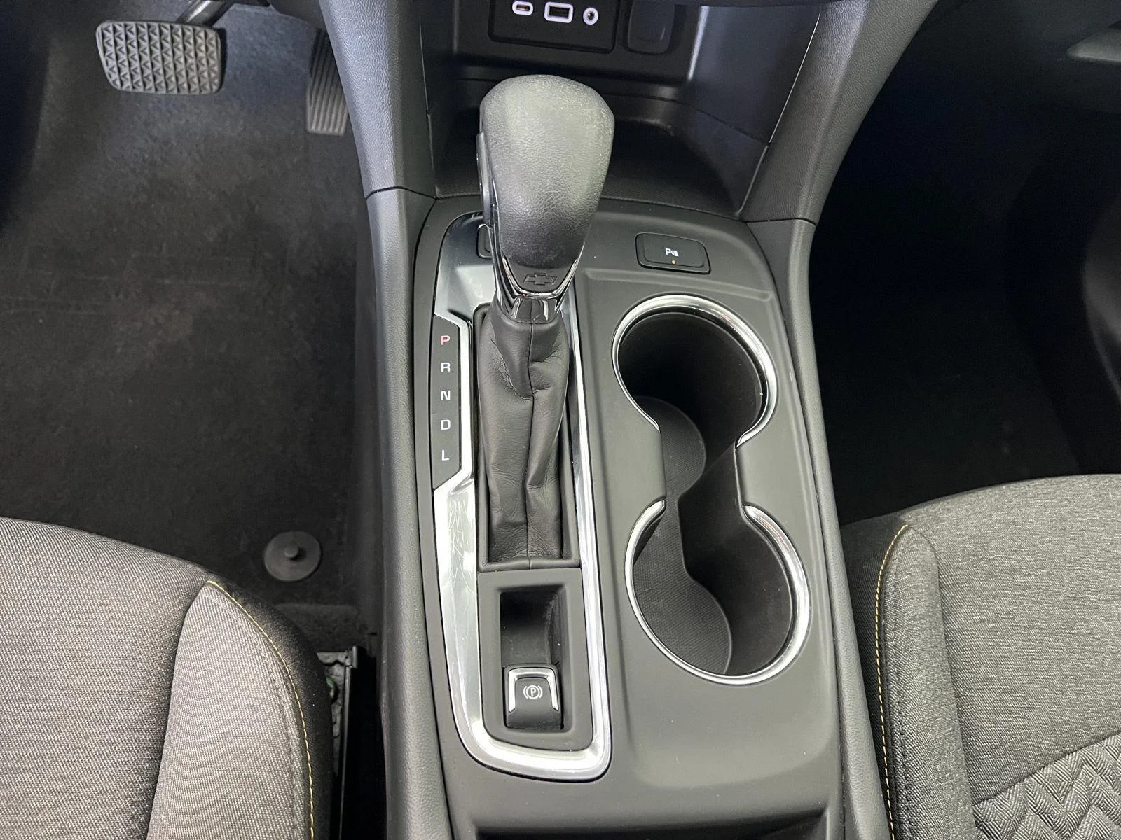 Used 2024 Riptide Blue Metallic Chevrolet LT image 16
