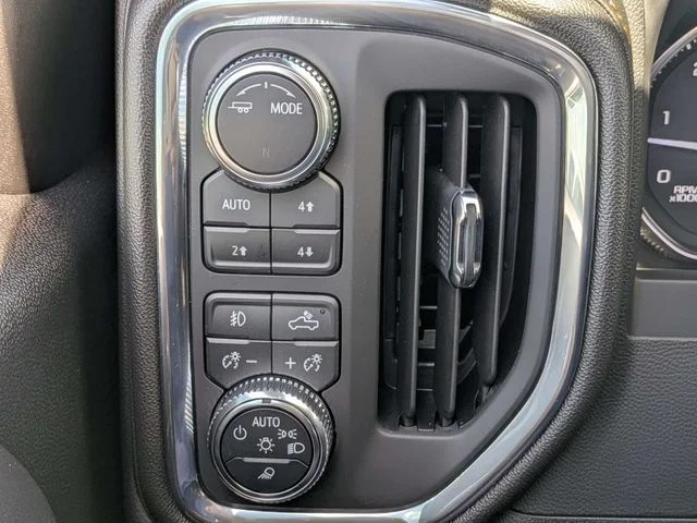 Used 2023 Black GMC AT4 image 21