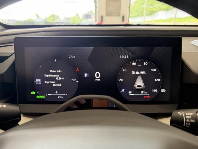 Certified Used 2026 WIND CHILL PEARL* Toyota  image 7