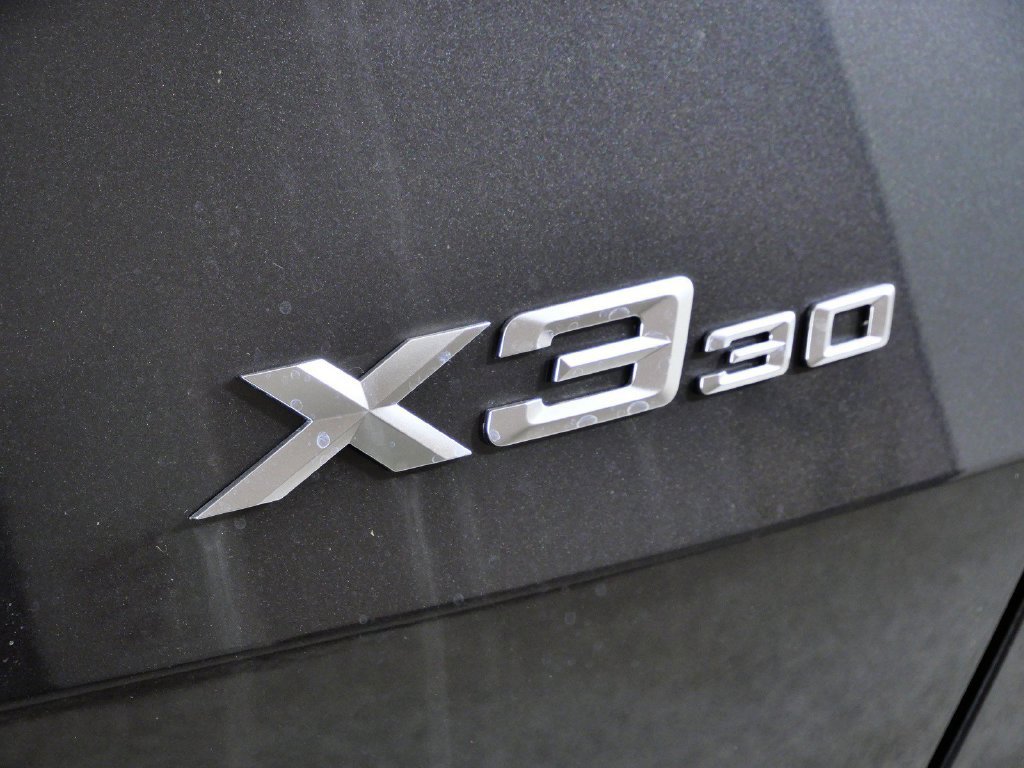 Used 2026 Dark Graphite Metallic BMW 30 xDrive image 13