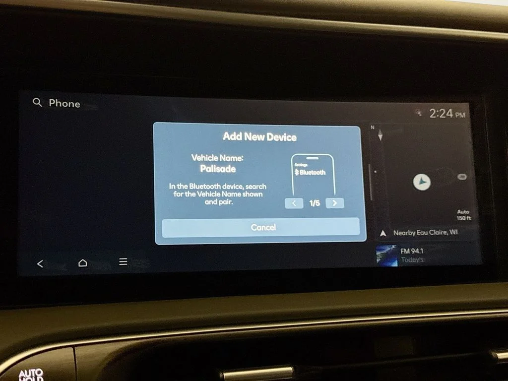 New 2026 Black Hyundai SEL Premium image 34
