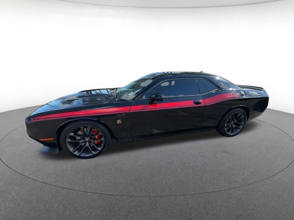 2021 Dodge Challenger R/T - Photo 9