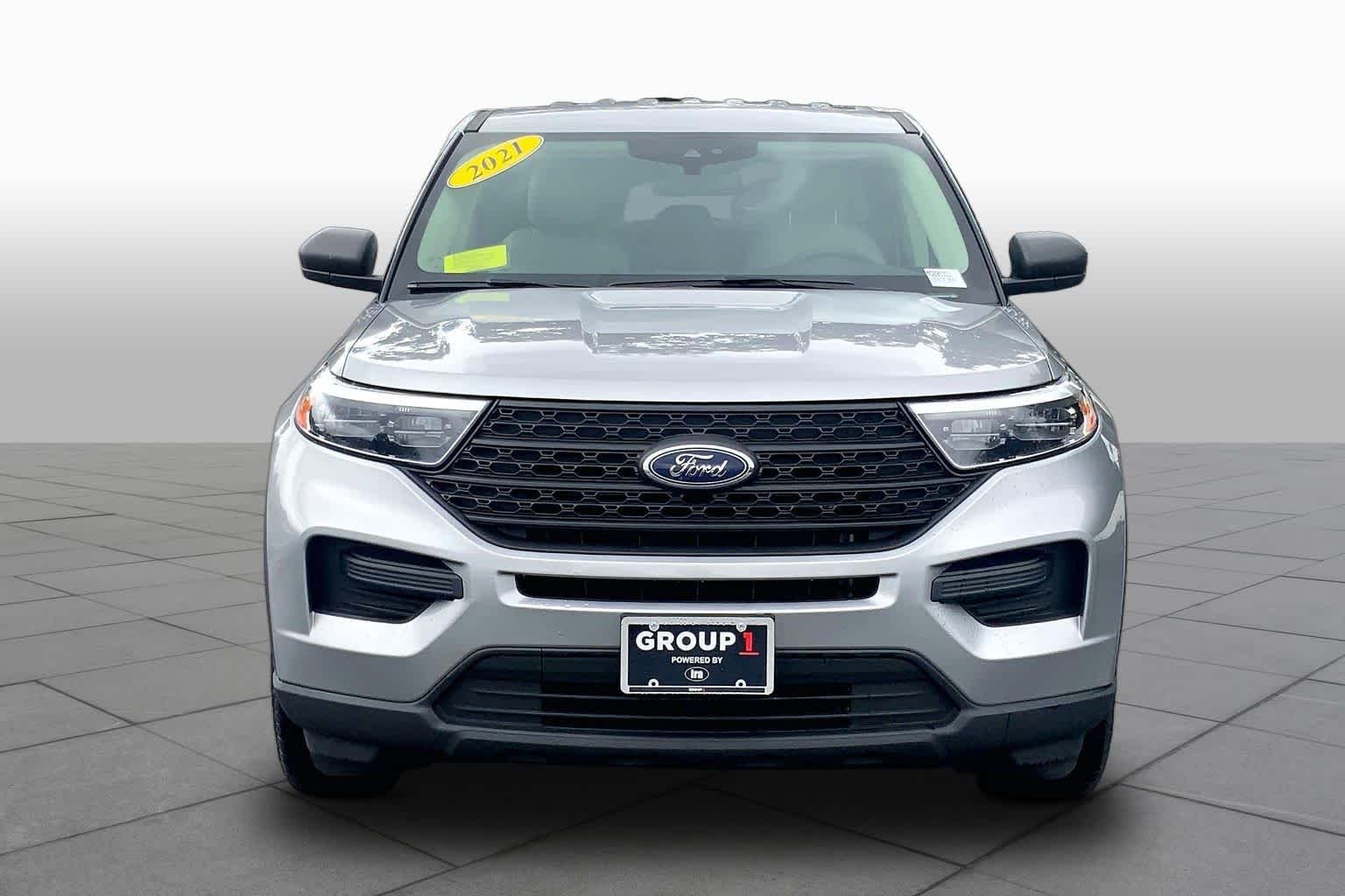 Certified Used 2021 Iconic Silver Ford Base image 4