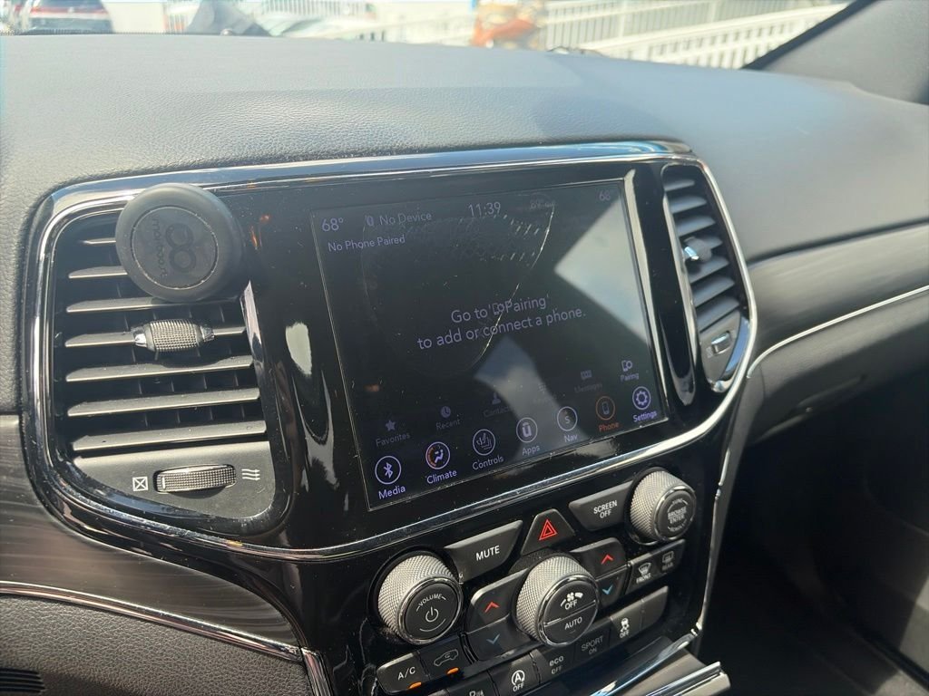 Used 2020 Red Jeep Limited image 14