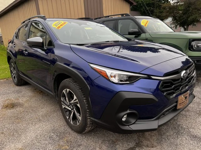Used 2025 Sapphire Blue Pearl Subaru Premium image 4