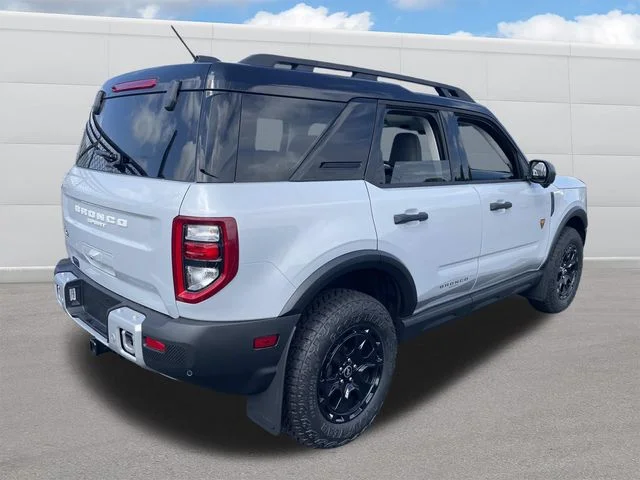 Certified Used 2026 White Ford Badlands image 7