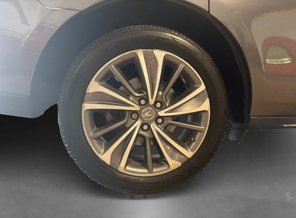 Certified Used 2018 Modern Steel Metallic Acura 3.5L image 19