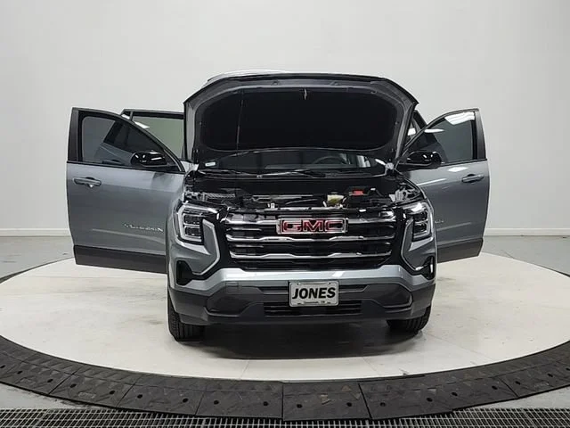New 2026 Sterling Metallic GMC Elevation image 10
