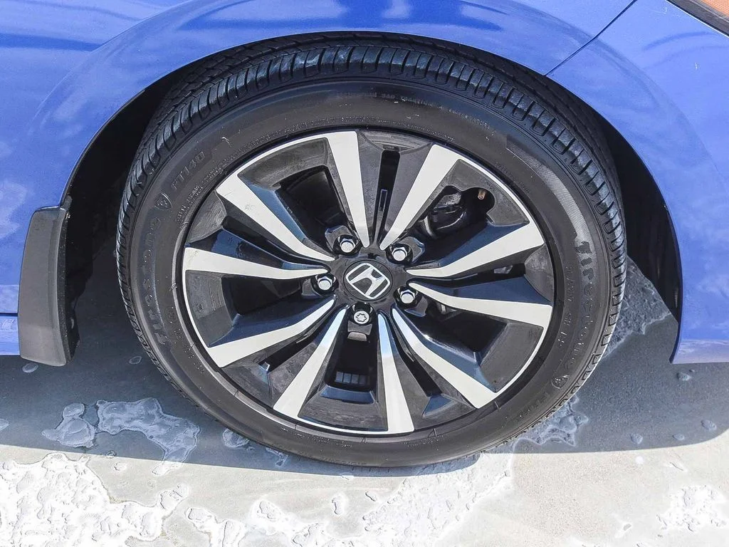 2022 Honda Civic EX - Photo 10