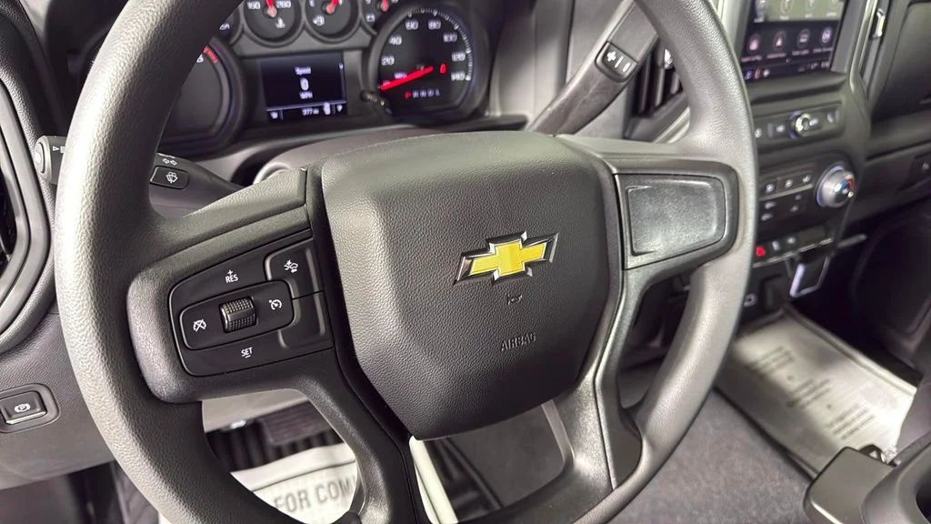 Used 2026 White Chevrolet Custom image 23