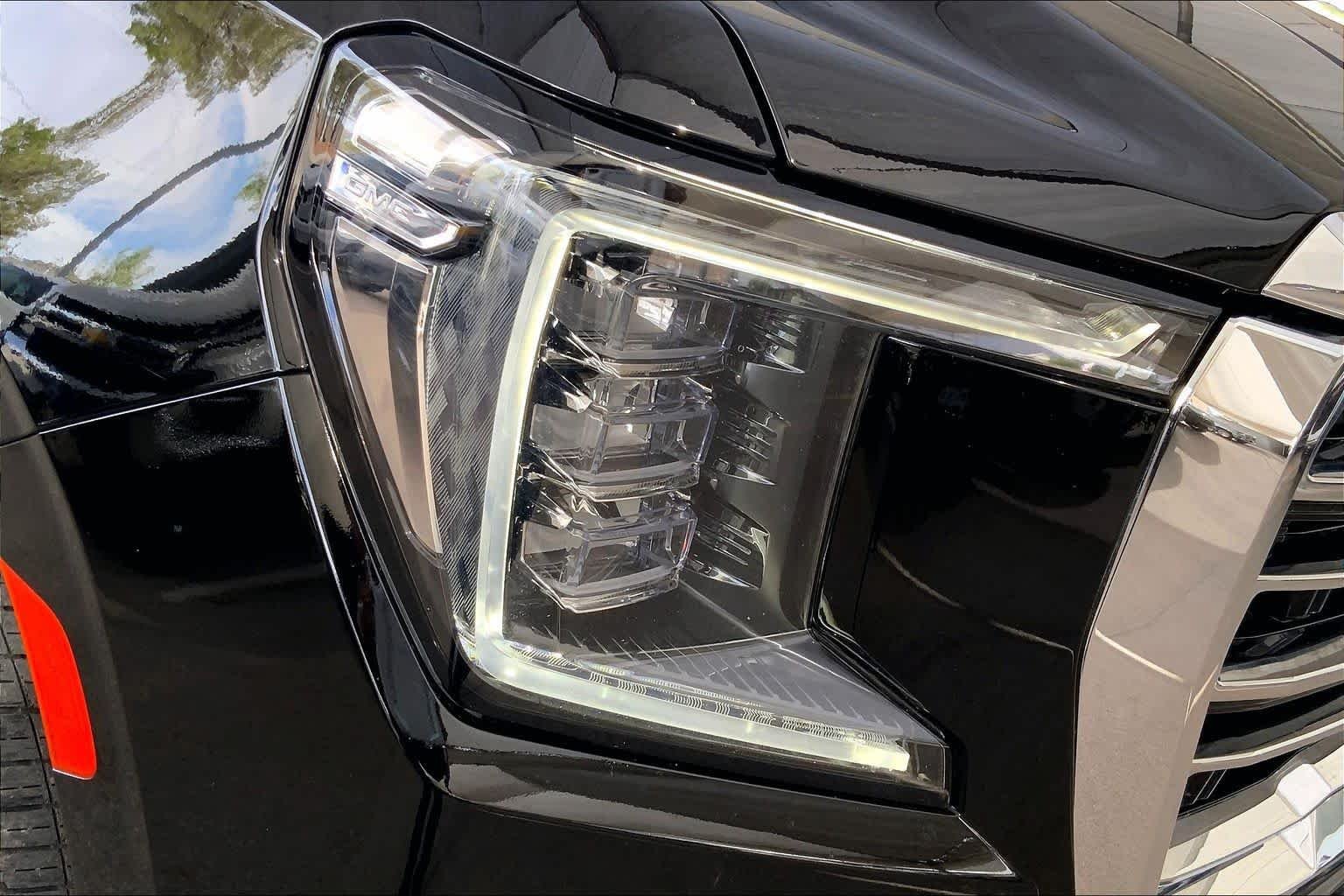 Used 2024 Onyx Black GMC SLT image 28