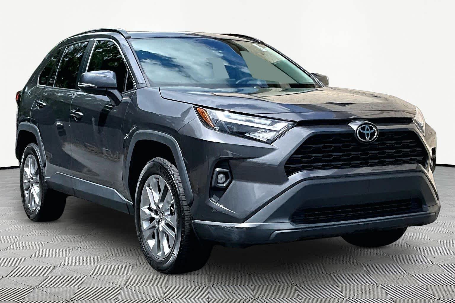 Certified Used 2023 Magnetic Gray Metallic Toyota XLE Premium image 3