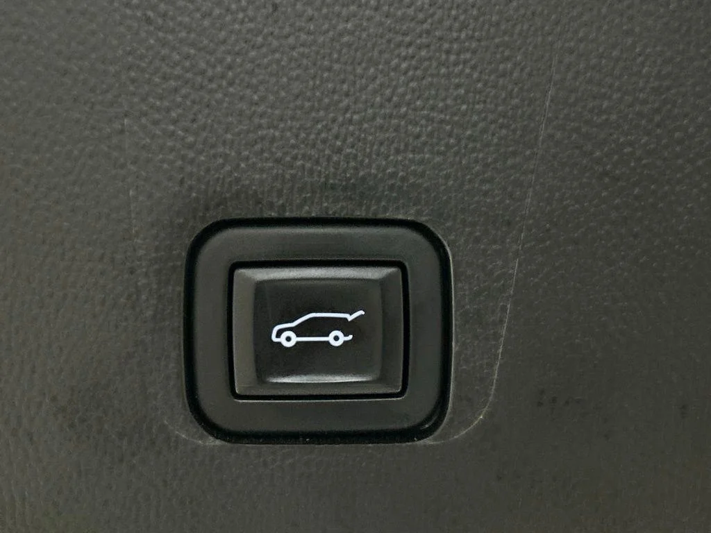 Used 2021 Black Cherry Metallic Chevrolet LT image 9