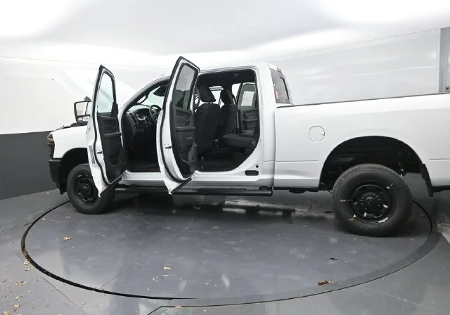 New 2026 Bright White Clear-Coat Exterior Paint RAM Tradesman image 32