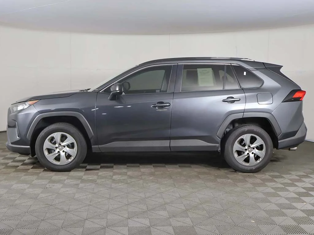 Used 2020 Gray Toyota LE image 14
