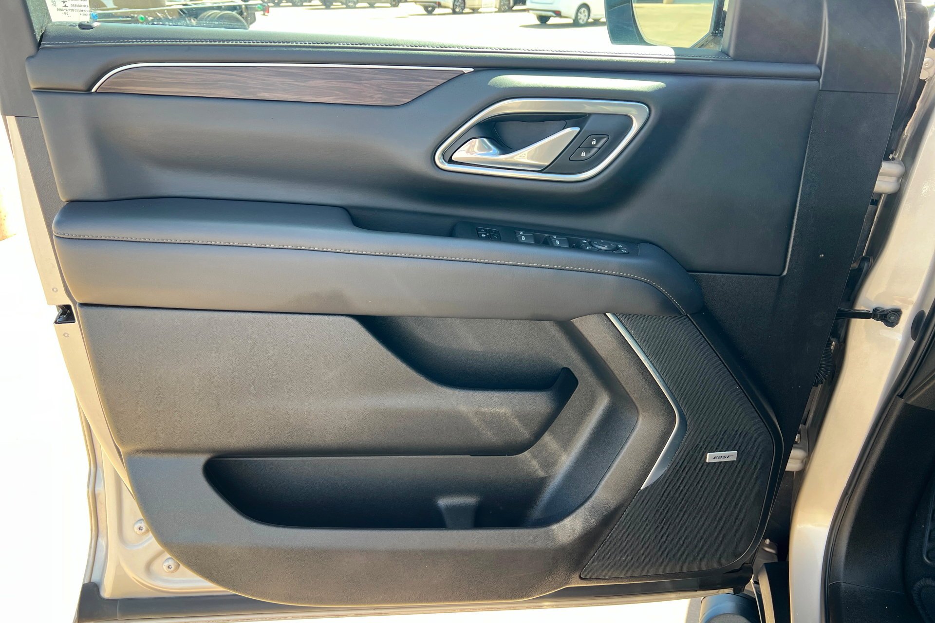 Used 2021 Empire Beige Metallic Chevrolet Z71 image 15