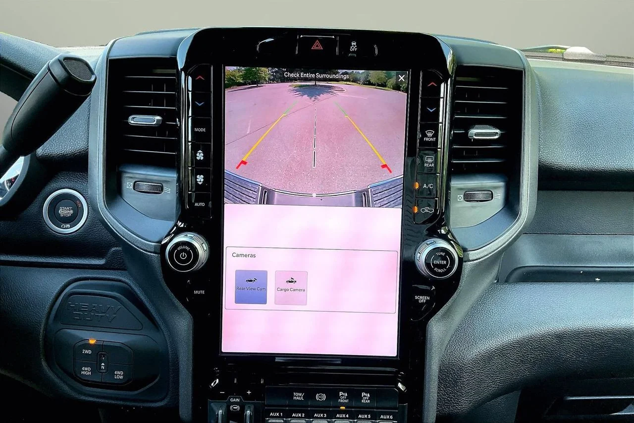 New 2026 Granite Crystal Metallic Clear-Coat Exterior Paint RAM Tradesman image 14