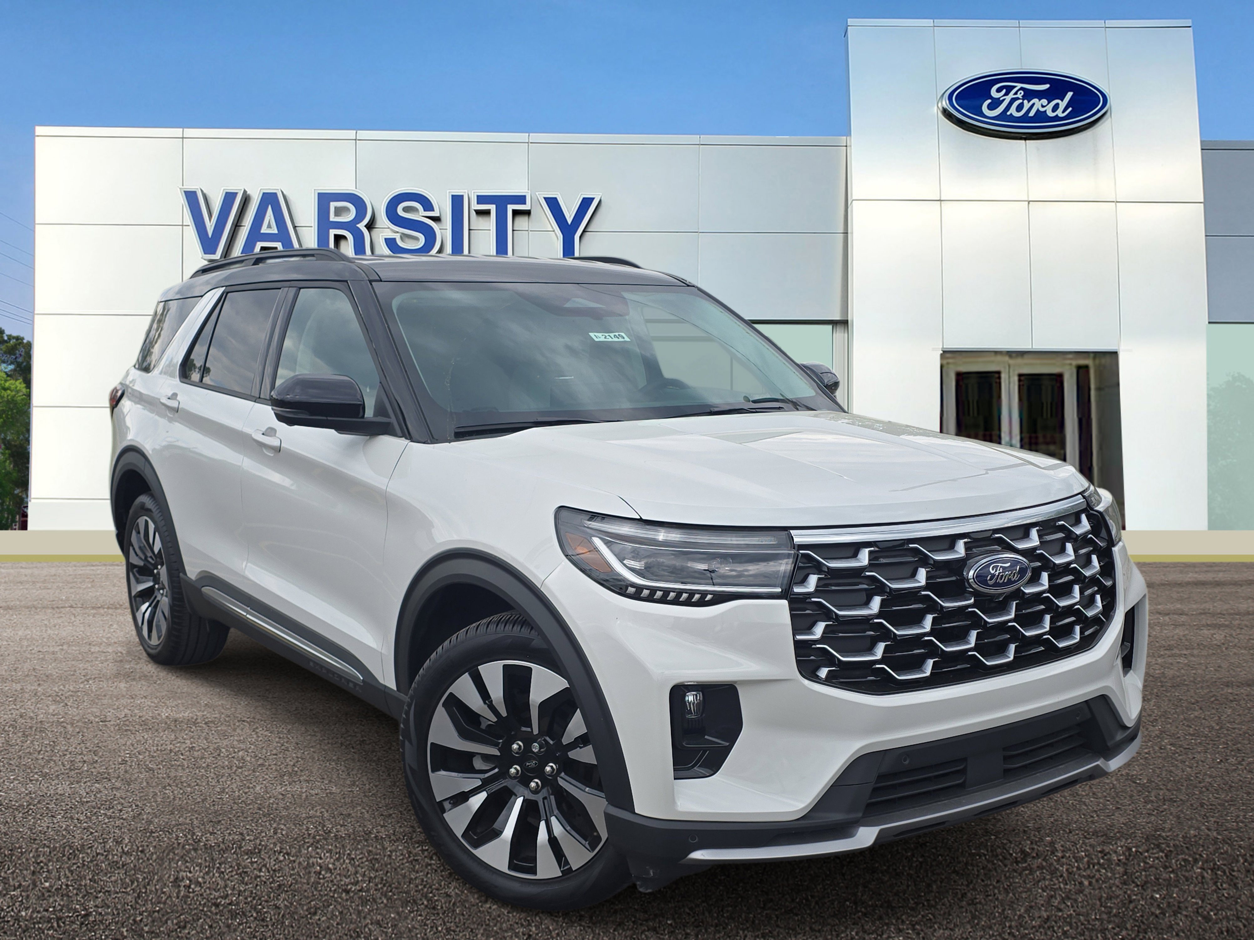 2026 Ford Explorer Platinum 4WD's photo