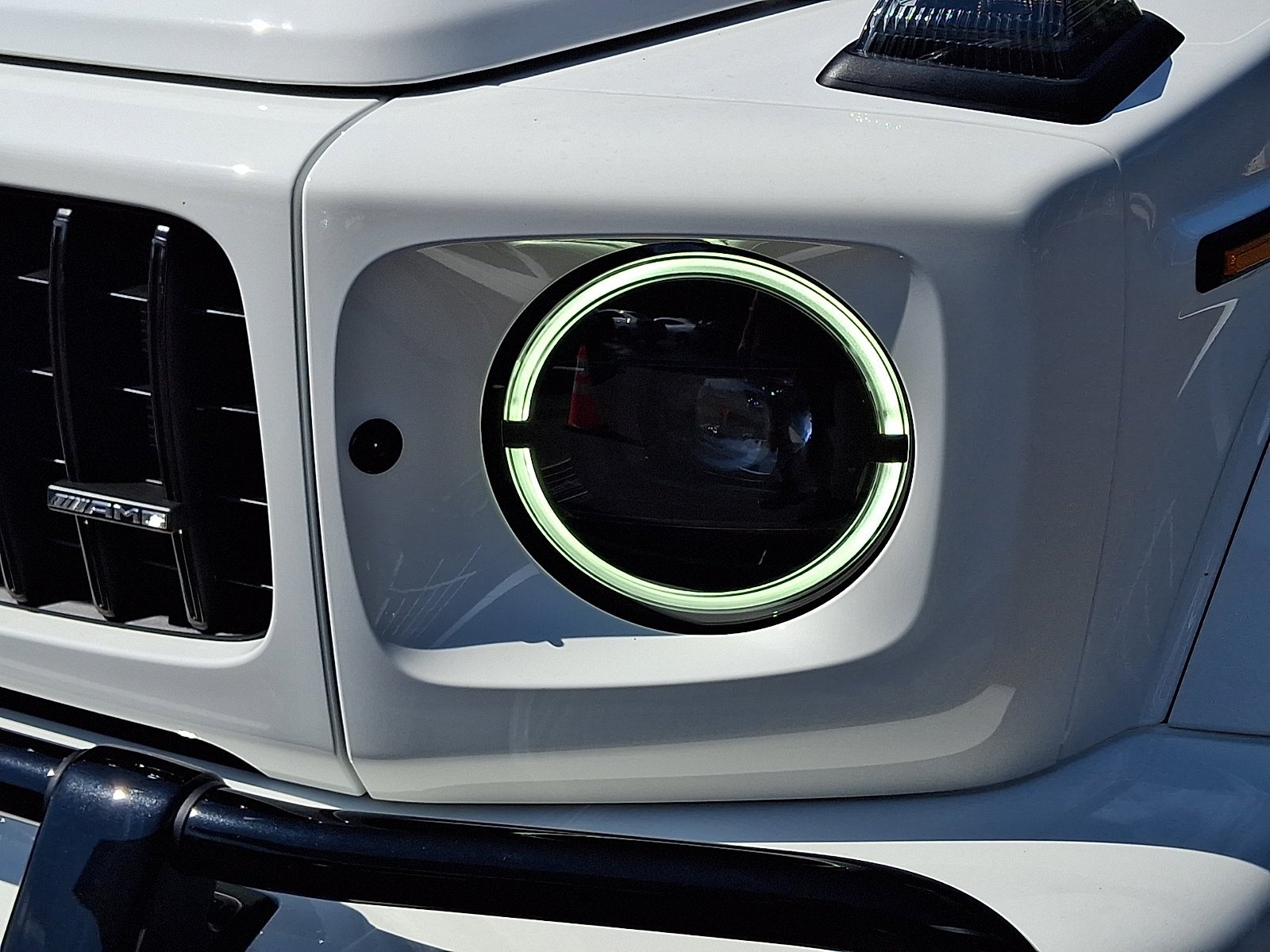 New 2027 Polar White Mercedes-Benz AMG® G 63 SUV image 30