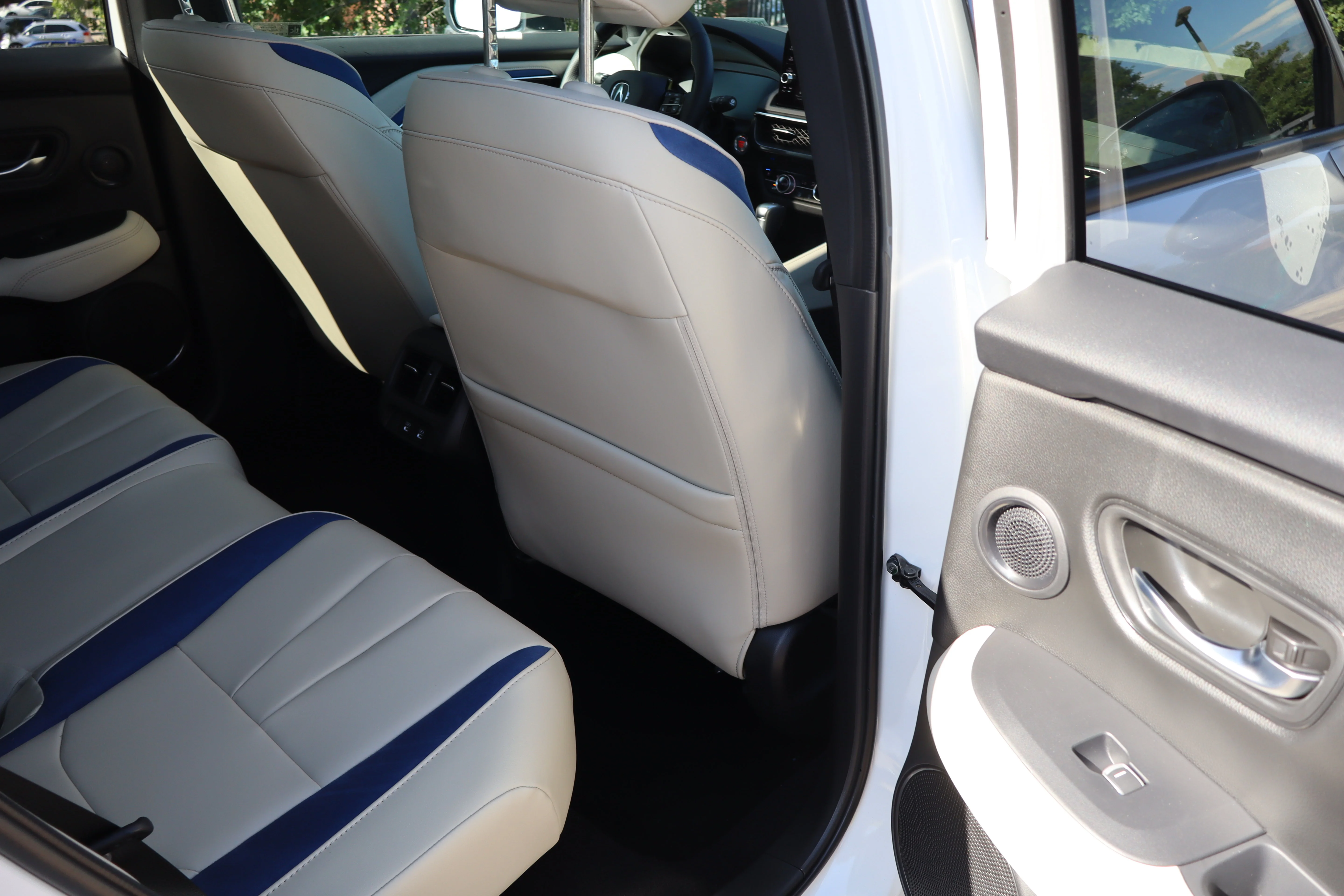 New 2026 Platinum White Pearl Acura w/A-Spec Advance Package image 32