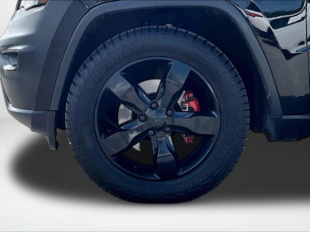 Used 2019 Black Jeep Limited image 10