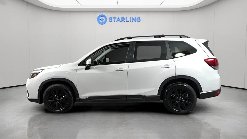 Used 2020 White Subaru Premium image 3
