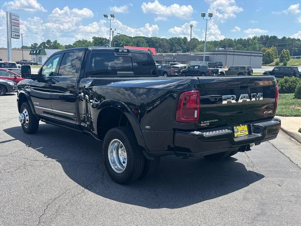 Used 2025 Black Ram Limited image 24