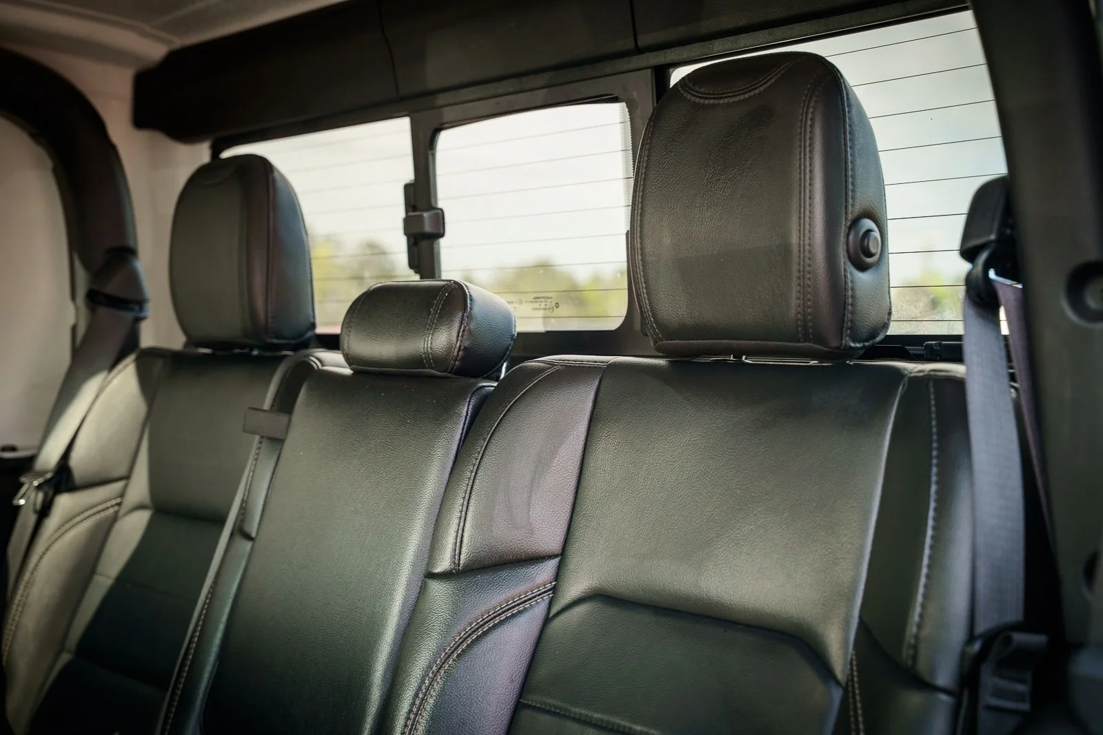 Used 2022 Gray Jeep Overland image 24