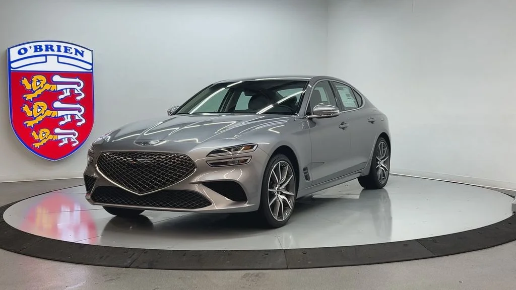 Used 2026 Silver Genesis 2.5T image 9