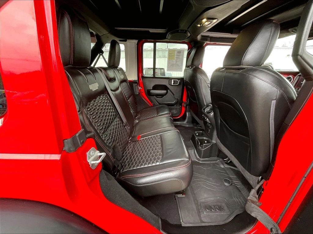 Used 2023 Red Jeep Rubicon image 16