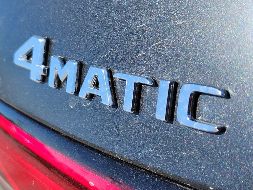 New 2026 MANUFAKTUR Graphite Grey Magno Mercedes-Benz GLC300 4MATIC® image 9