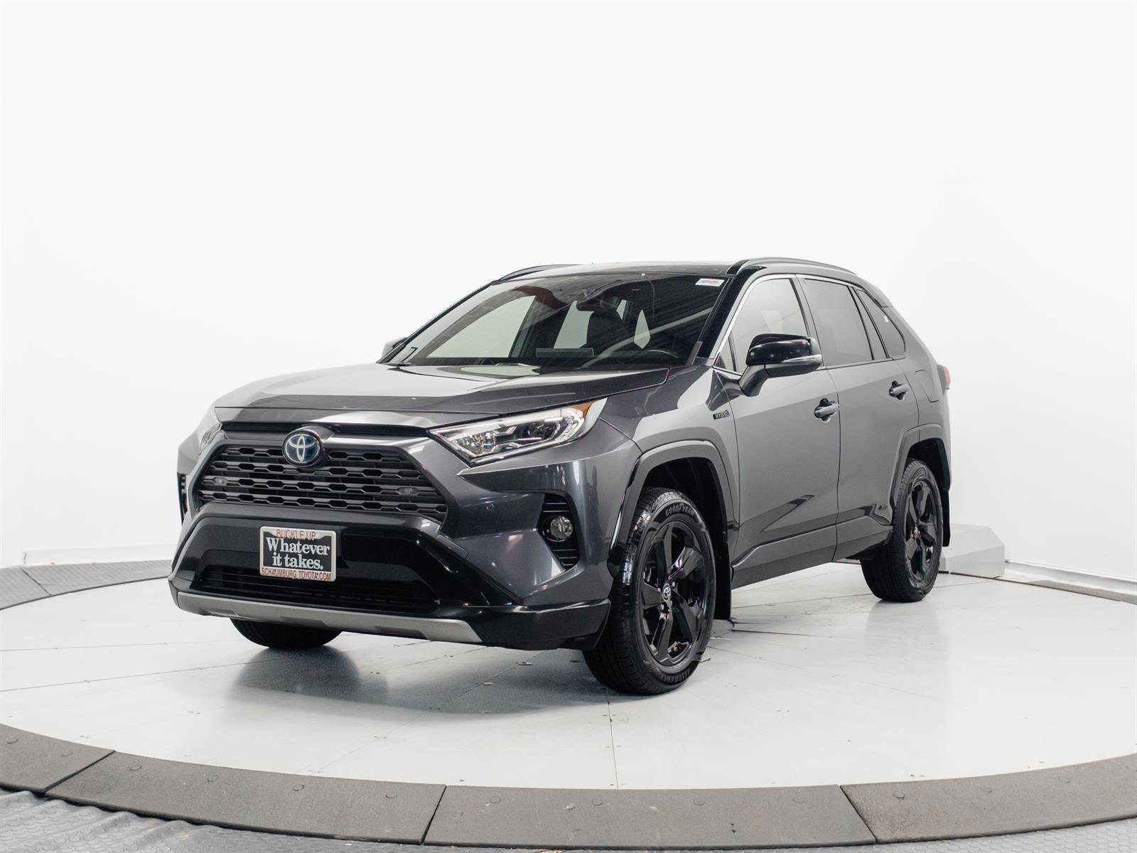 Used 2019 Gray Toyota XSE image 3