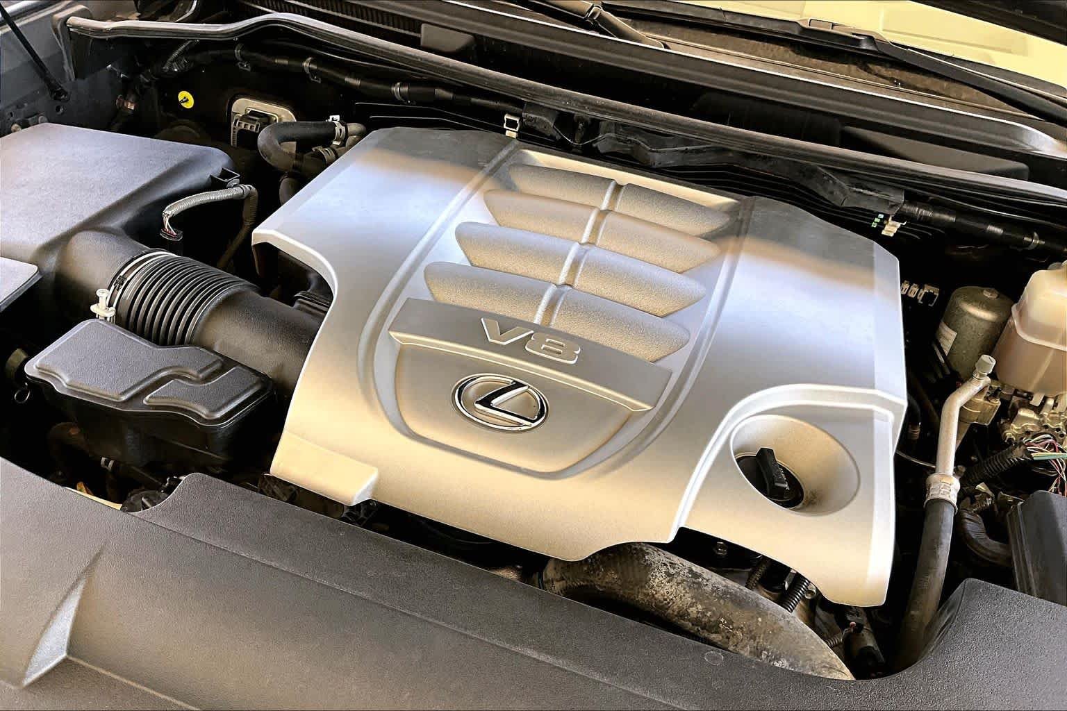 Used 2019 Nebula Gray Pearl Lexus  image 29