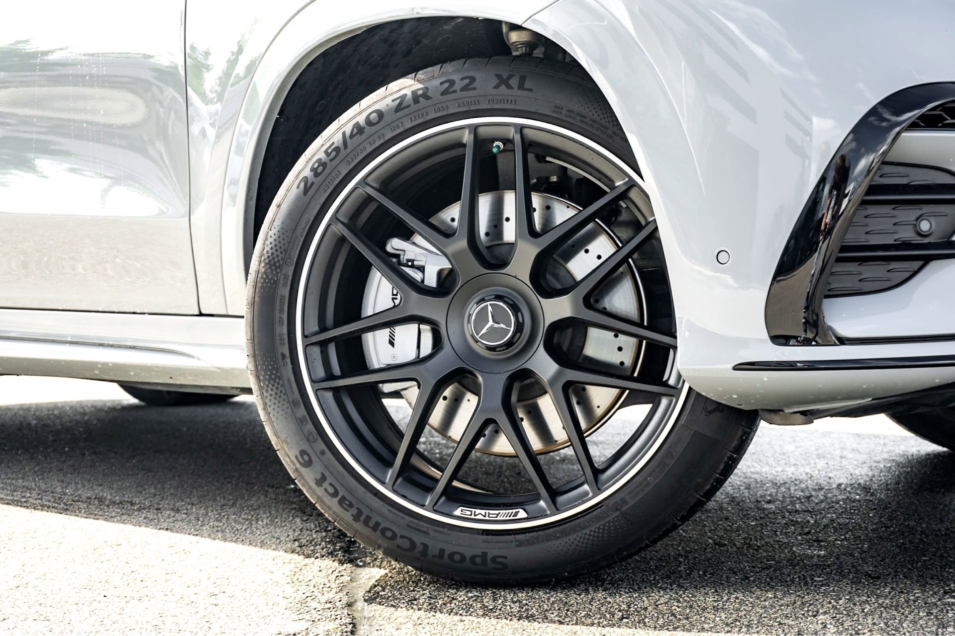 New 2026 MANUFAKTUR Alpine Grey Mercedes-Benz AMG® GLE 53 4MATIC+ SUV image 2