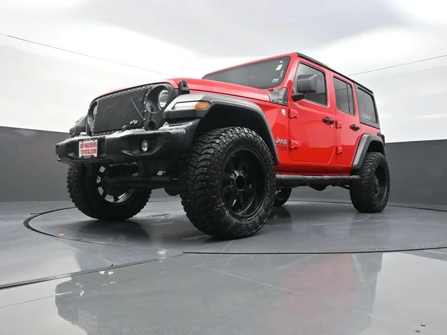 Used 2018 Red Jeep Unlimited Sport image 32