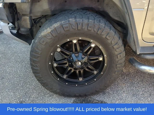 Used 2008 Gray Hummer SUV image 8