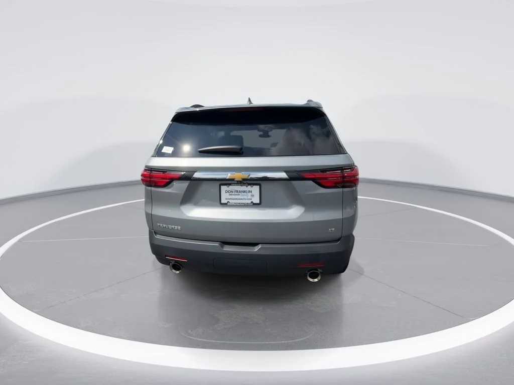 Used 2023 Gray Chevrolet LT image 6