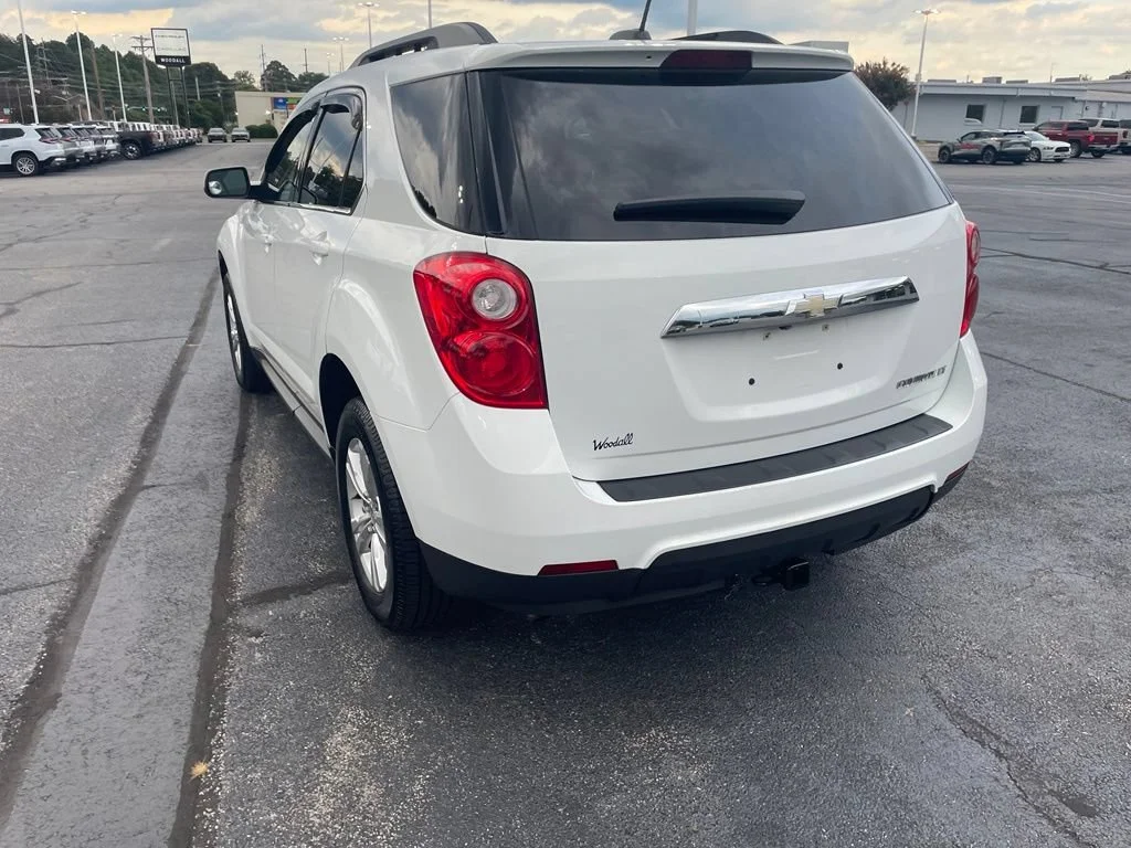 Used 2015 SUMMIT WHITE Chevrolet LT image 5
